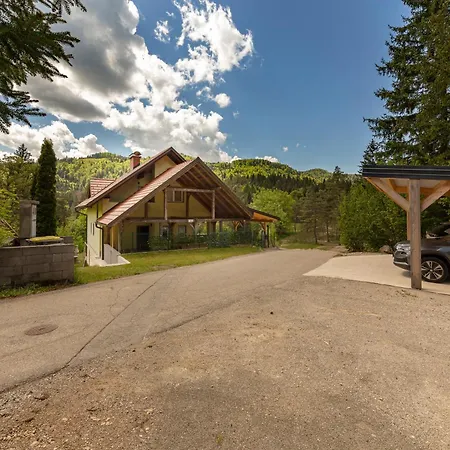 Apartmán Kurescek *